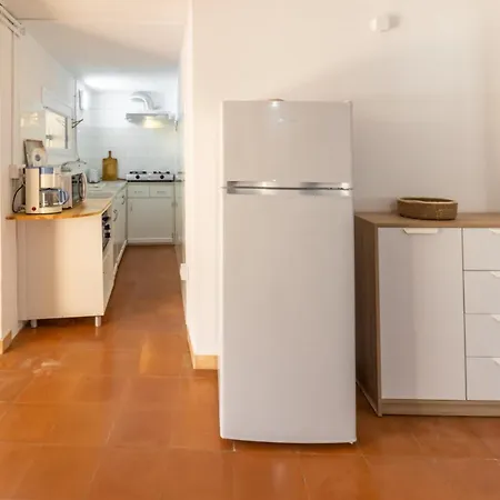 Grifeu 15 - Pequeno Con Patio