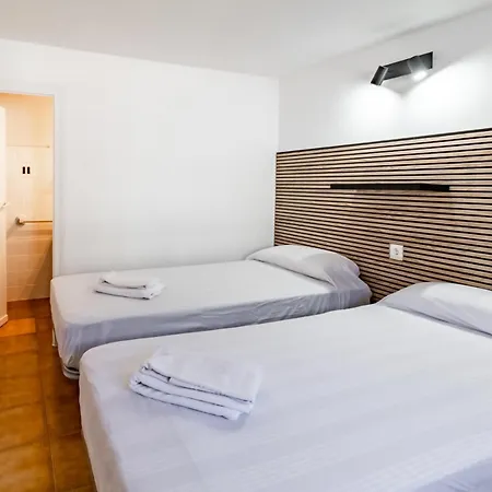 公寓 Grifeu 15 - Pequeno Con Patio *