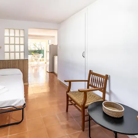 Grifeu 15 - Pequeno Con Patio