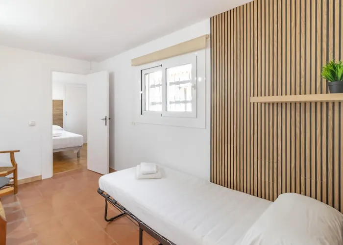 Grifeu 15 - Pequeno Con Patio Διαμέρισμα Χιρόνα